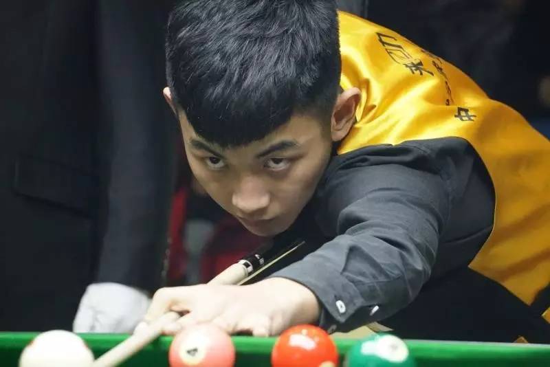 拉赫在比赛 拉赫在比赛