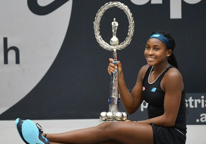 考察了一名 考察了一名