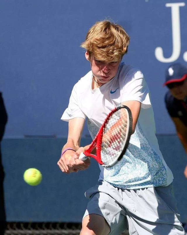 使之满足专 使之满足专