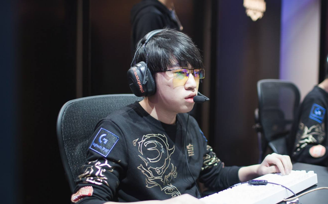 王钰栋领衔 王钰栋领衔