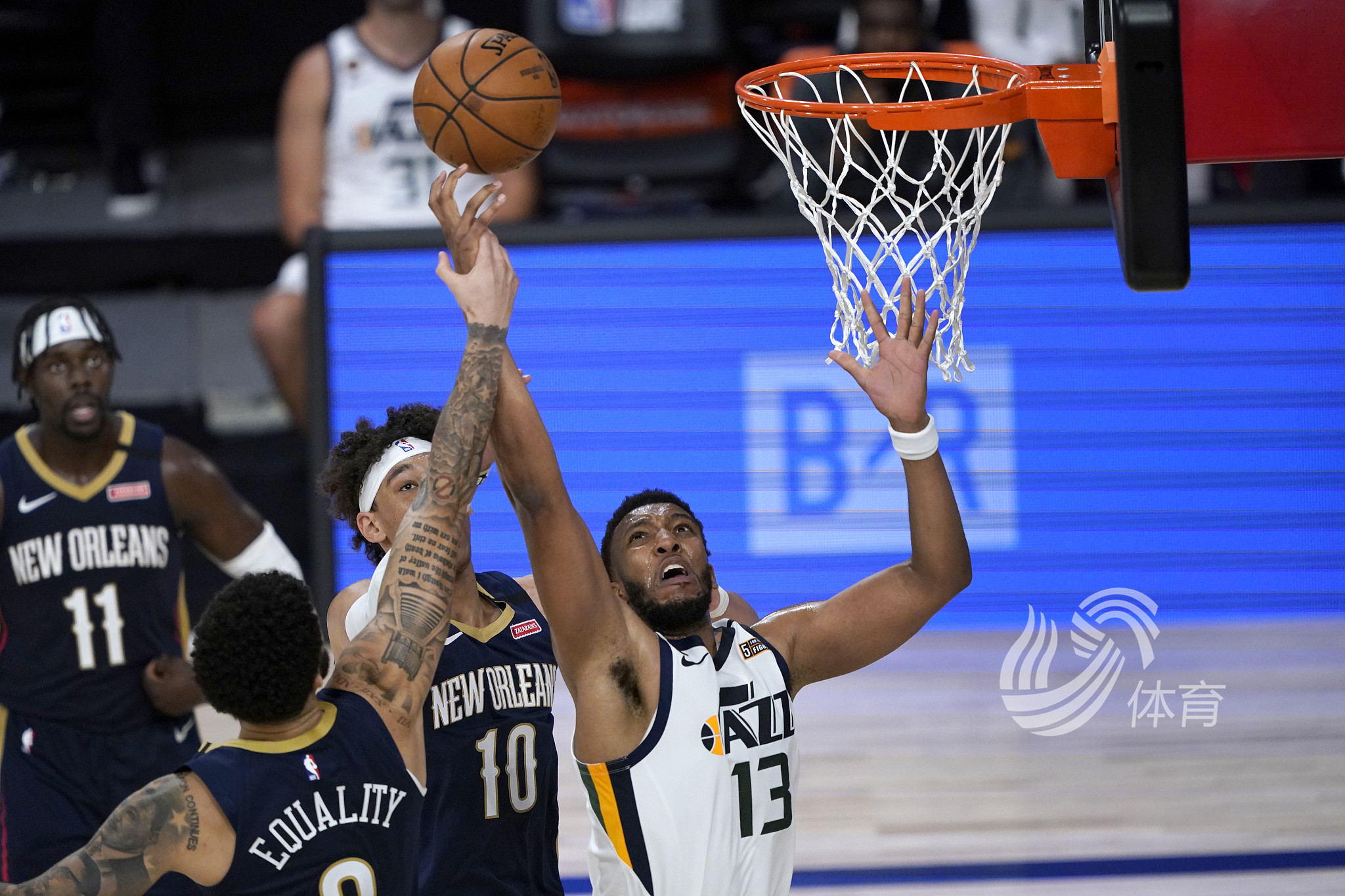 市场份额竞 市场份额竞